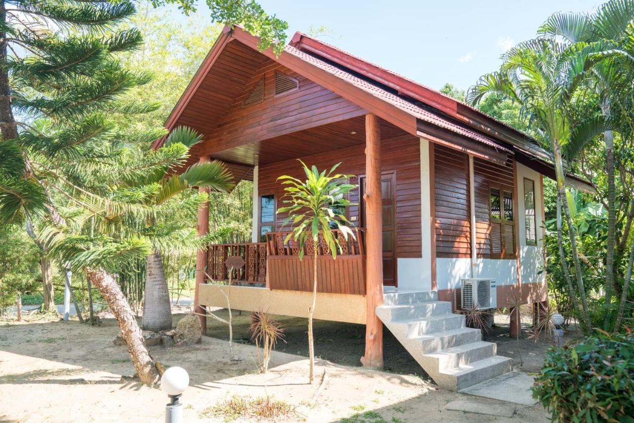 Phangan Lodge Bantaj Kültér fotó