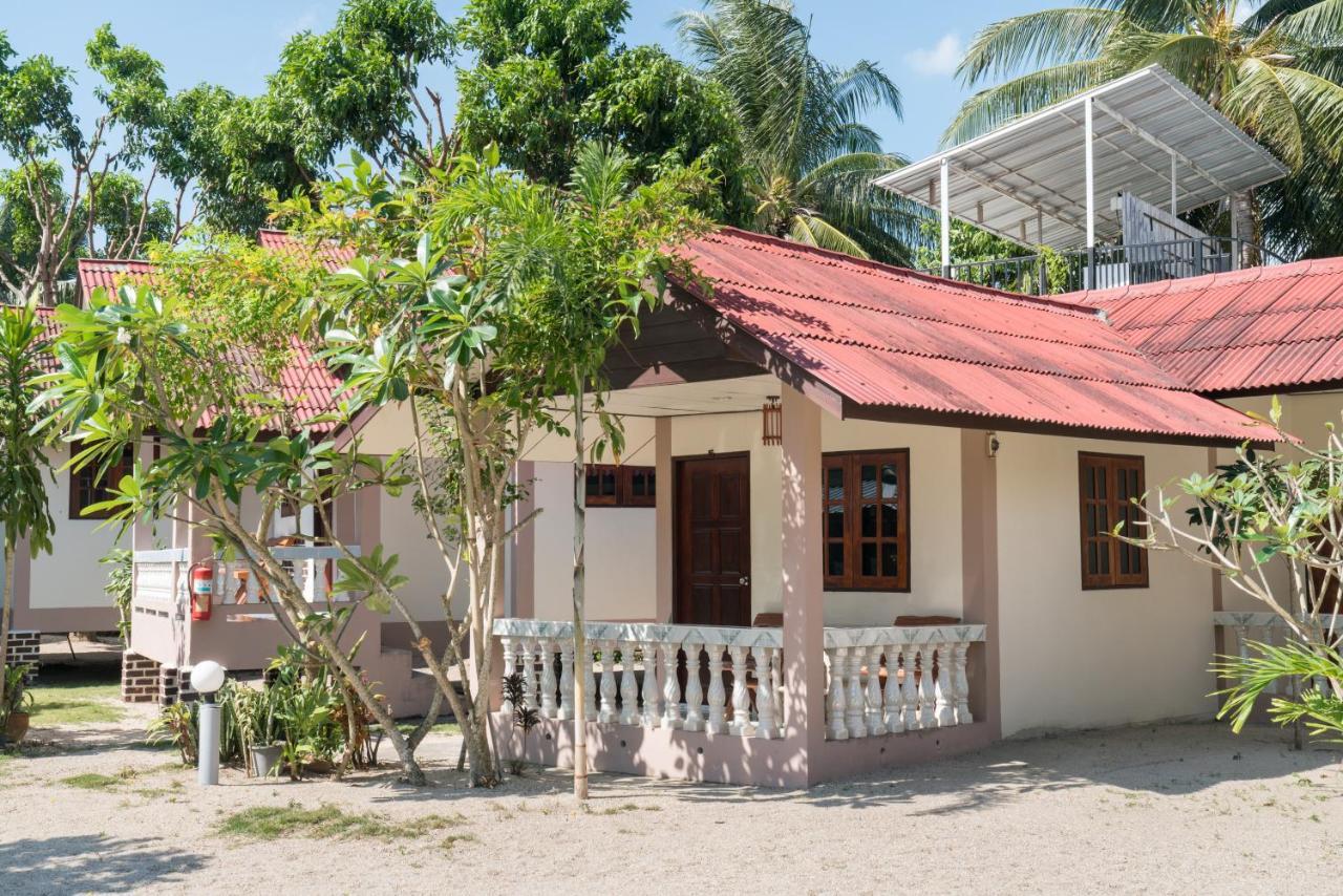 Phangan Lodge Bantaj Kültér fotó
