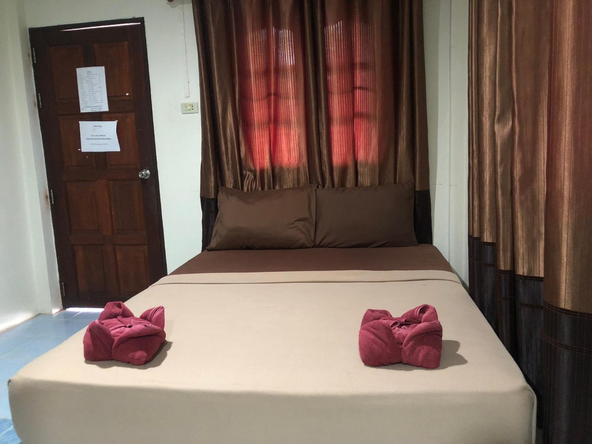Phangan Lodge Bantaj Kültér fotó