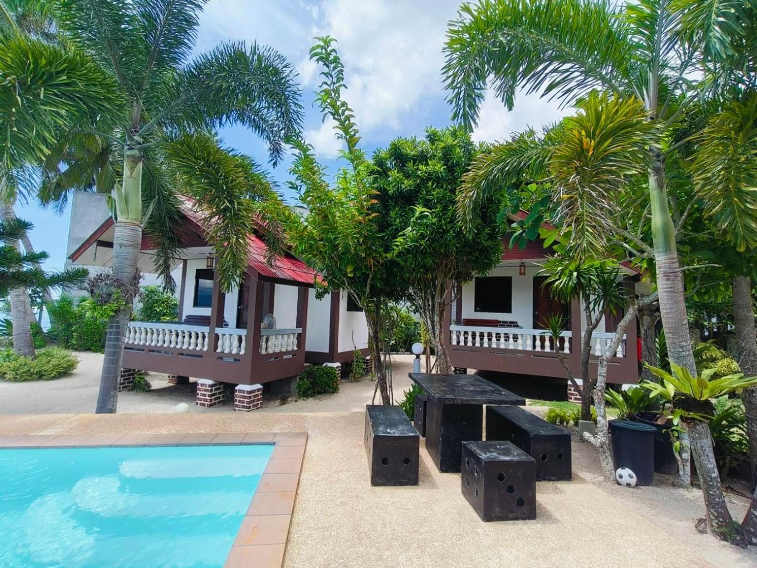 Phangan Lodge Bantaj Kültér fotó