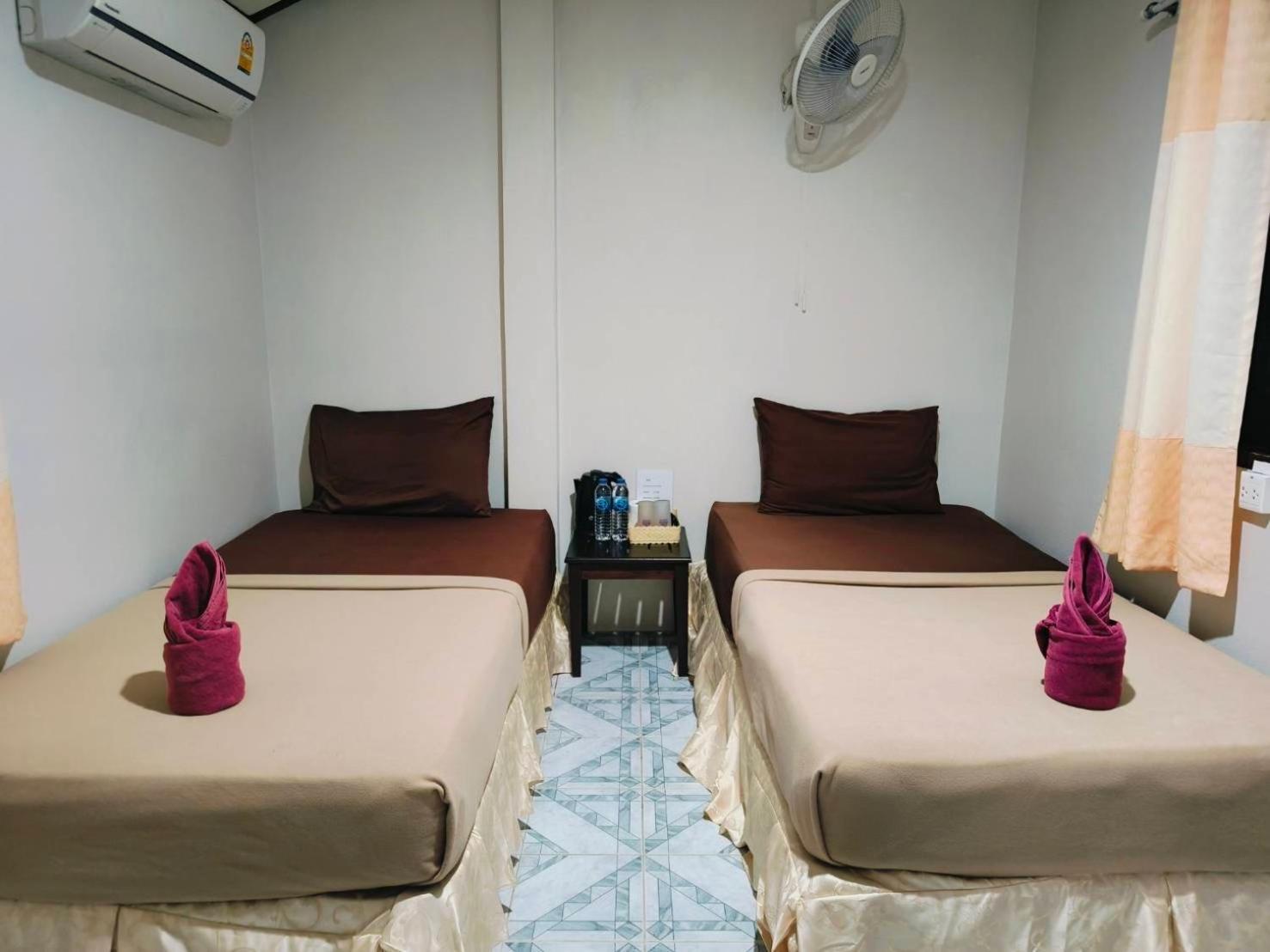 Phangan Lodge Bantaj Kültér fotó